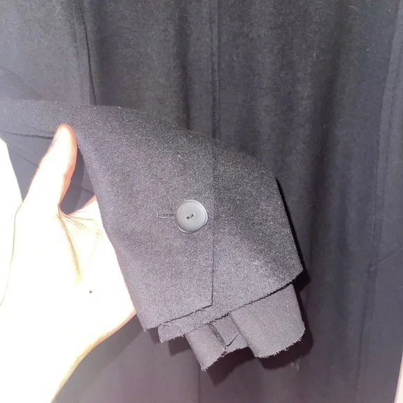 Army of me men wool coat . Size large